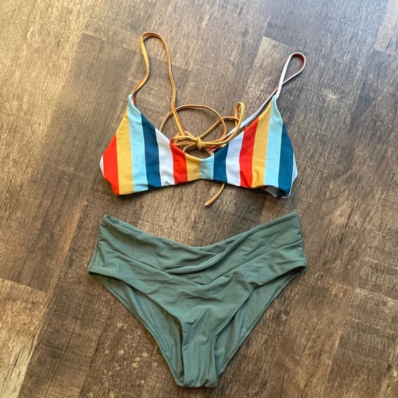 ZAFUL STRIPED BIKINI | SIZE M | PERFECT CONDITION - Picture 3 of 4